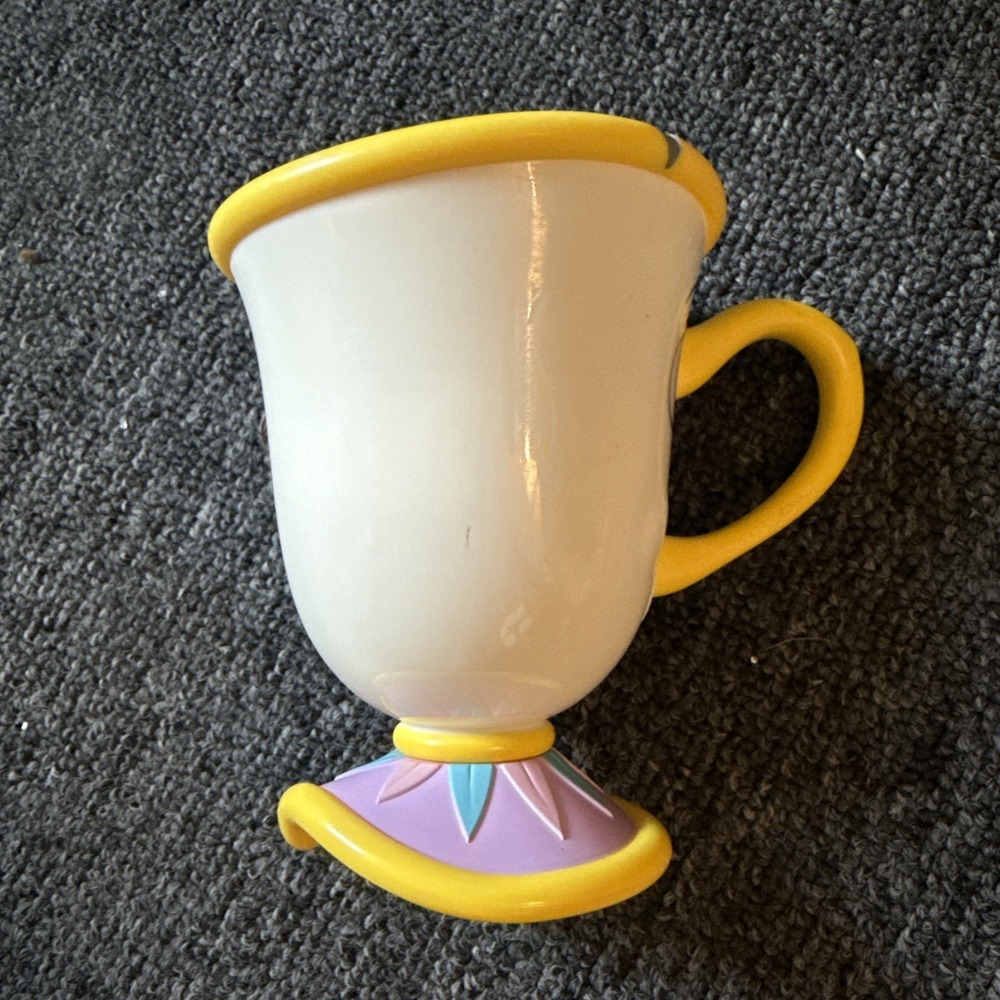 Disney Beauty And The Beast Plastic Official Cup Previously Owned - Picture 4 of 7